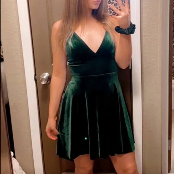 Prom, pageant, party and wedding dresses!! - Picture 4 of 4